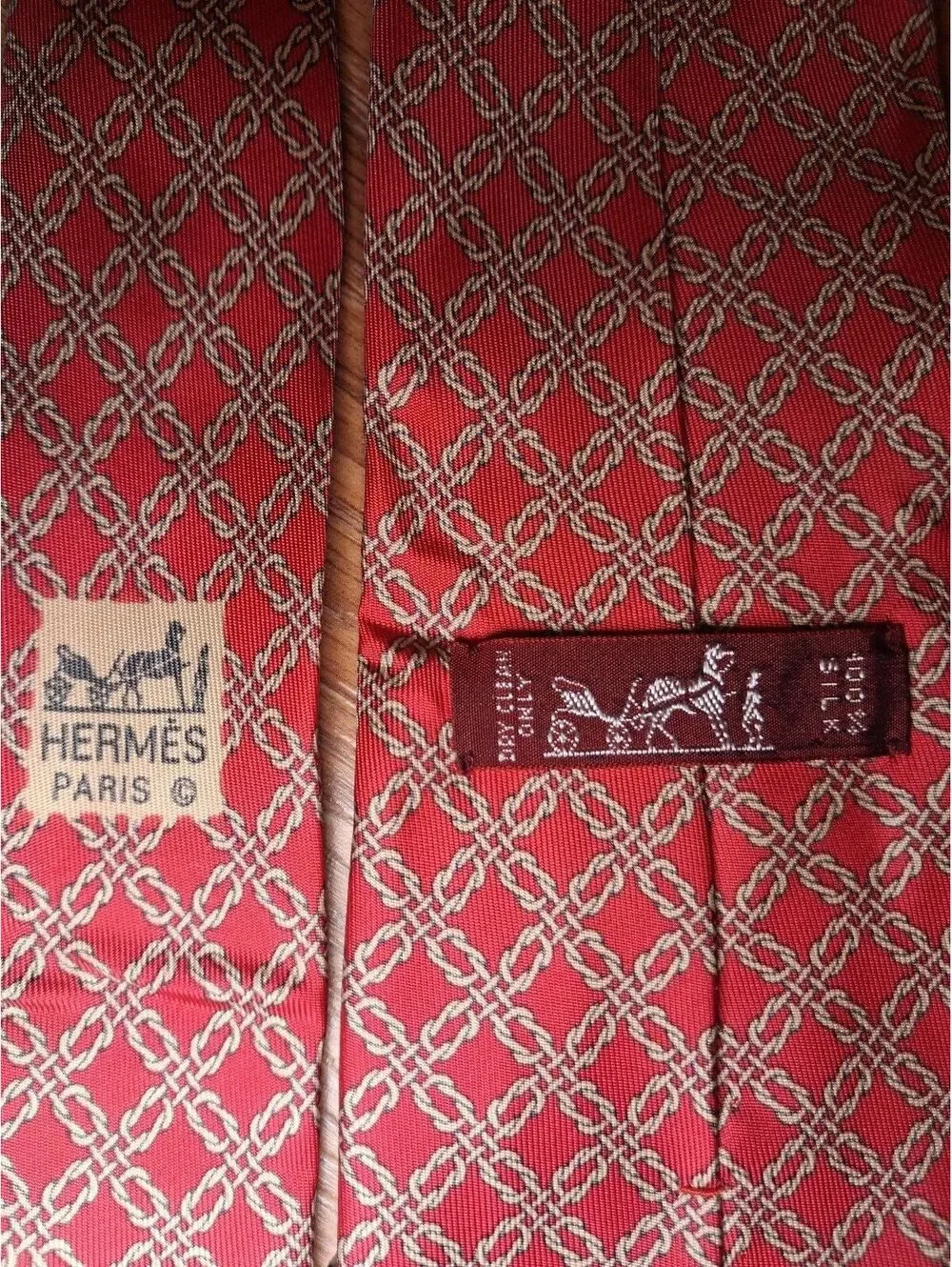 VINTAGE Hermes 100% Silk Tie Red Gold Chains Made In France
